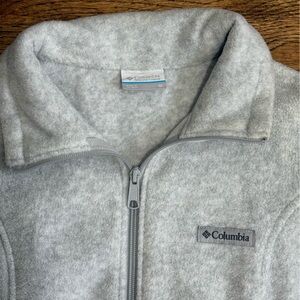 Columbia Light Gray Full-Zip Vest